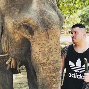 Meet your Posher, Jeffrey